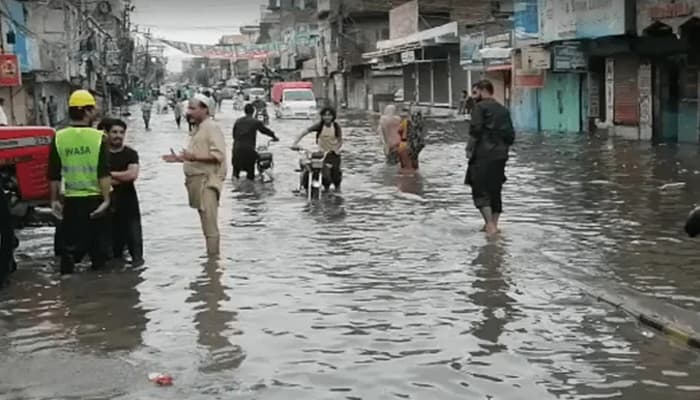 اسلام آباد اور راولپنڈی میں موسلادھار بارش، رین ایمر جنسی نافذ
