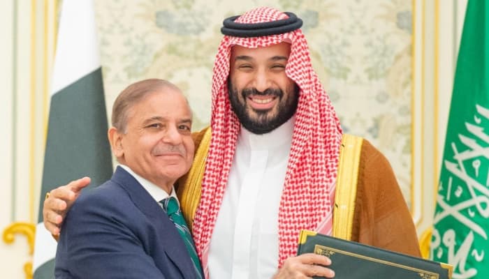 سعودیہ کی سلامتی  کے تحفظ کیلئے مملکت کیساتھ کھڑے ہیں: وزیراعظم