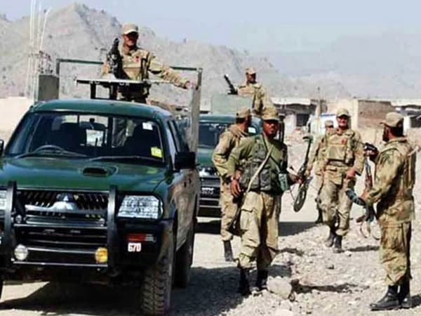 خیبر پختونخوا؛ سیکیورٹی فورسز کی کارروائیوں میں بھارتی پراکسی فتنۃ الخوارج کے 13 دہشتگرد ہلاک