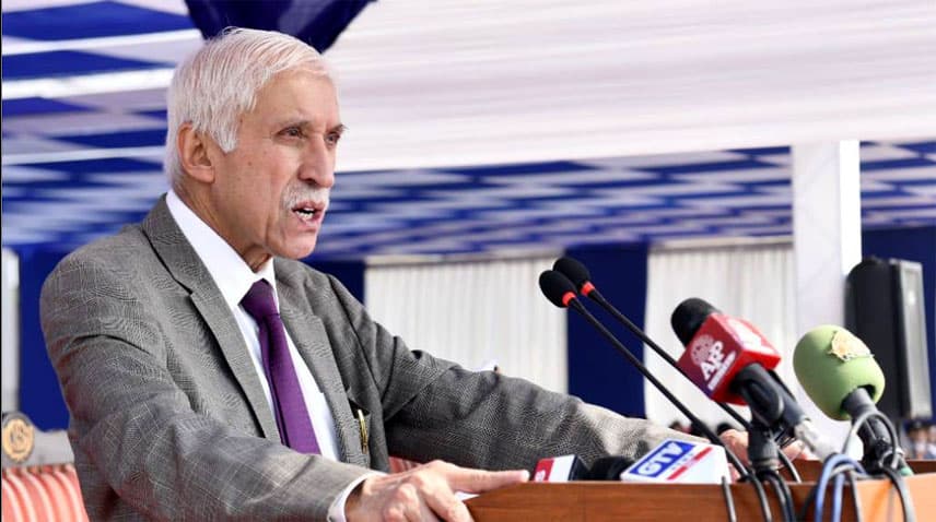 وزیراعظم کو کہہ رہا ہوں میری باتیں سُنیں لیکن وہ بہت مصروف ہیں، وفاقی وزیر سرمایہ کاری