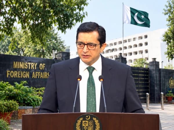 پاکستان حرمین شریفین کے تحفظ کیلیے مکمل طور پر سعودی عرب کے ساتھ ہے، دفتر خارجہ