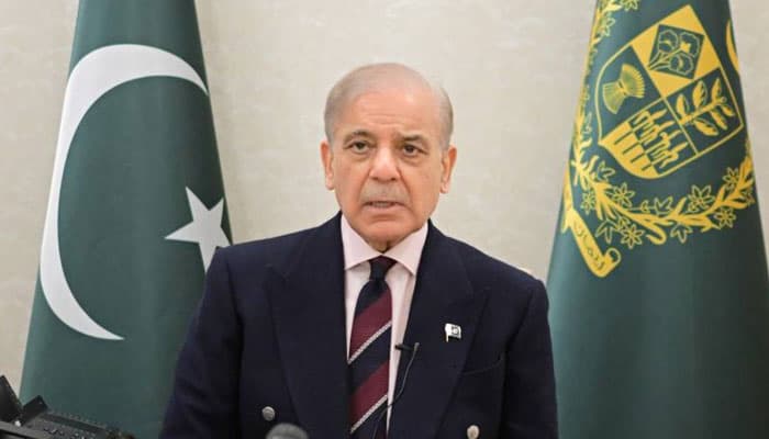 مکہ پر ڈرون حملے کی گھناؤنی کوشش ناقابل معافی، قوم سعودیہ کے شانہ بشانہ کھڑی ہے: وزیراعظم
