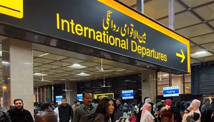 حکومت نے ویکسینیشن کے بغیر عمرے پر جانے کی تاریخ میں توسیع کردی