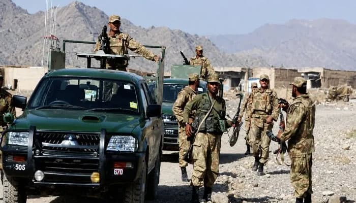 بلوچستان کے ضلع واشک میں سکیورٹی فورسز کا آپریشن، 5 دہشتگرد ہلاک