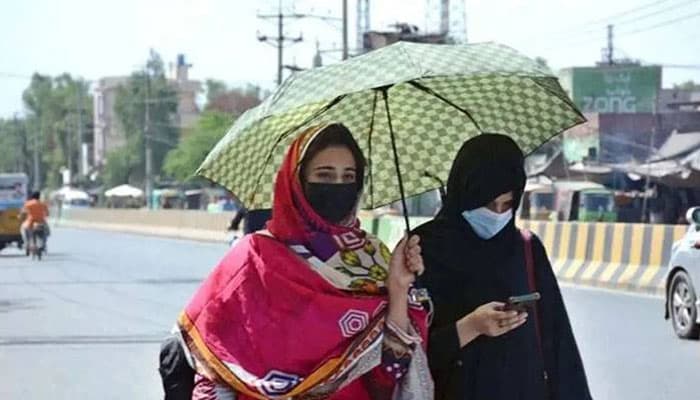 کراچی میں پیر سے گرمی بڑھنے کا امکان، درجہ حرارت 38 ڈگری تک جانے کی پیشگوئی